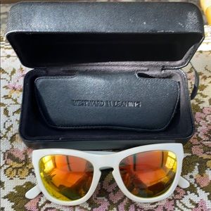 Westward leaning Sunglasses